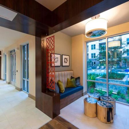 Downtown Apt Free Parking - Pool - Gym - Fully Kitchen Houston Exterior photo