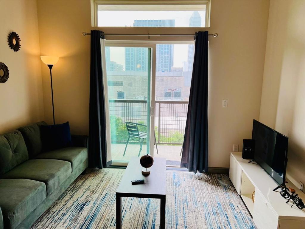Downtown Apt Free Parking - Pool - Gym - Fully Kitchen Houston Exterior photo