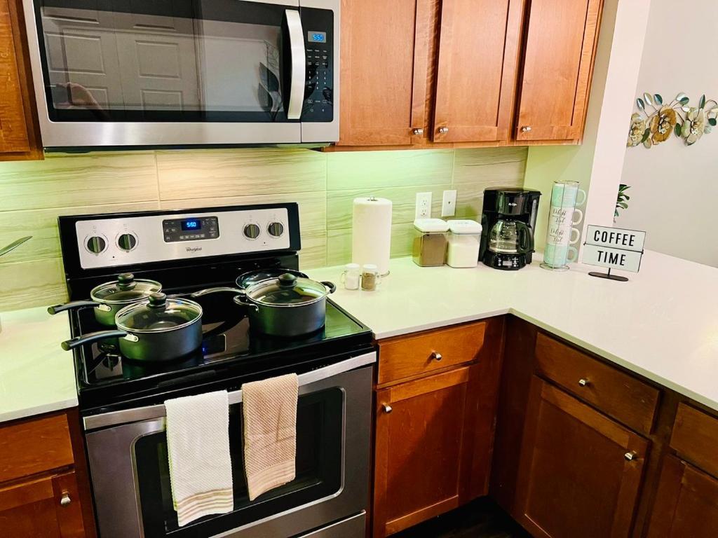 Downtown Apt Free Parking - Pool - Gym - Fully Kitchen Houston Exterior photo
