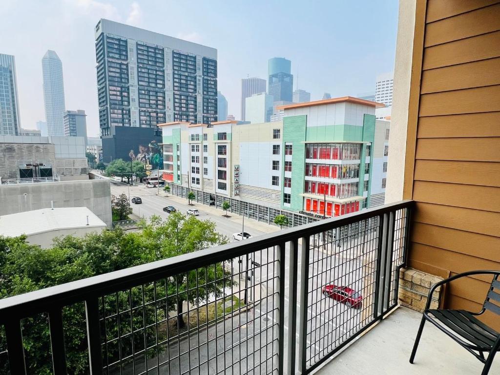 Downtown Apt Free Parking - Pool - Gym - Fully Kitchen Houston Exterior photo