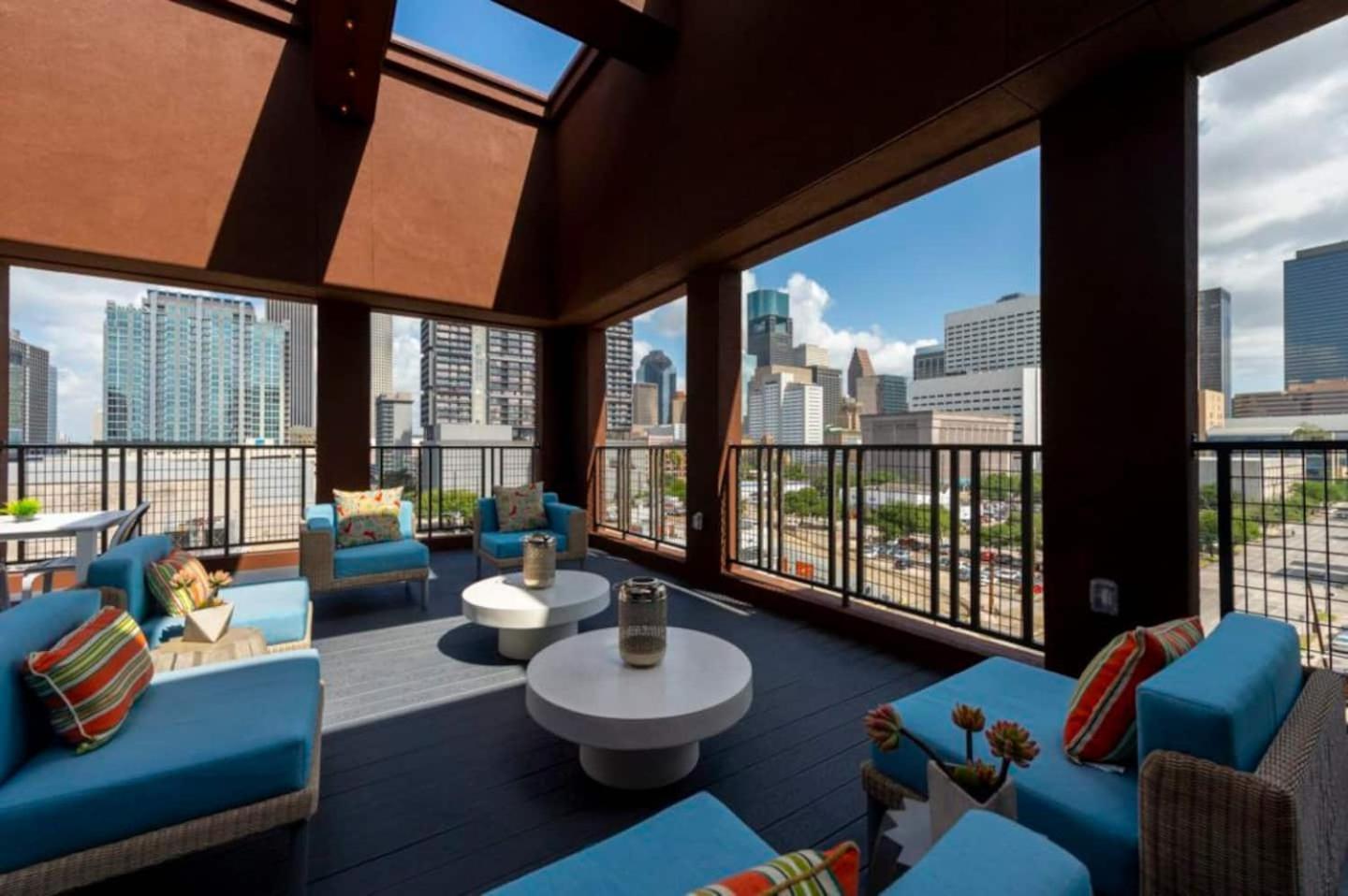Downtown Apt Free Parking - Pool - Gym - Fully Kitchen Houston Exterior photo