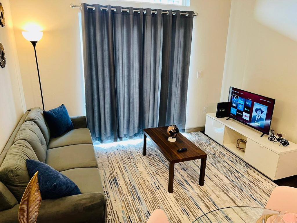 Downtown Apt Free Parking - Pool - Gym - Fully Kitchen Houston Exterior photo